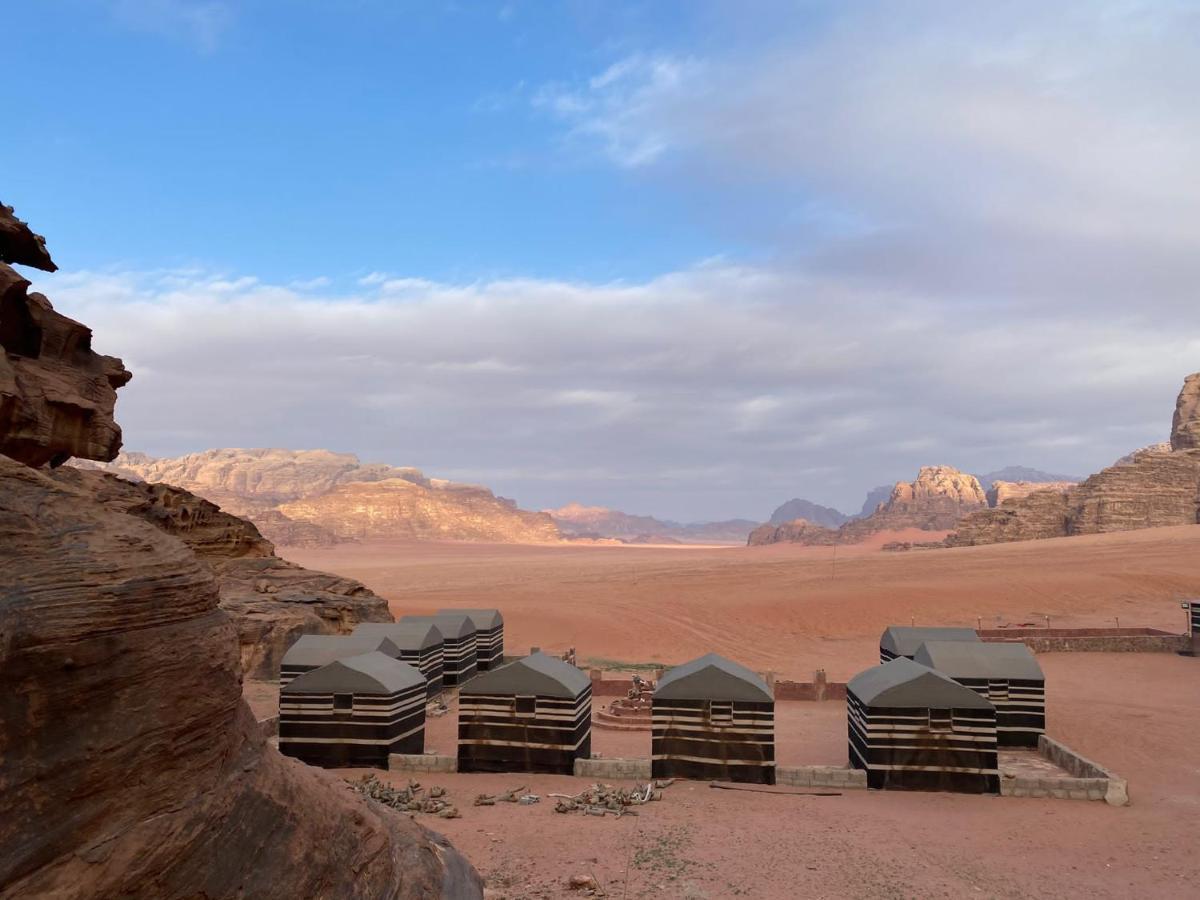 瓦迪拉姆 Bedouin Family Camp酒店 外观 照片