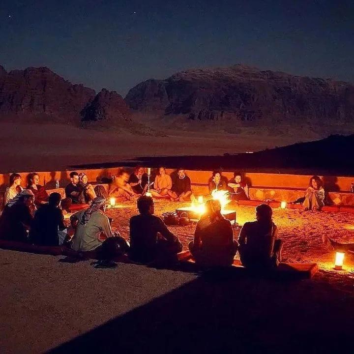 瓦迪拉姆 Bedouin Family Camp酒店 外观 照片