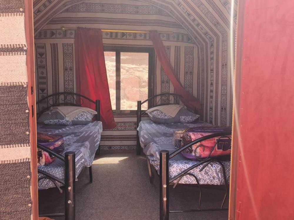 瓦迪拉姆 Bedouin Family Camp酒店 外观 照片